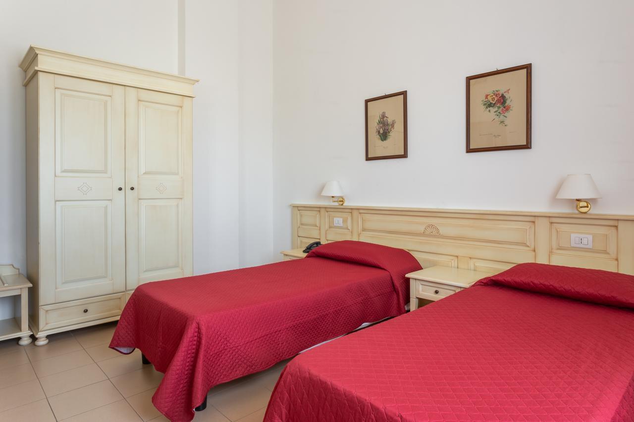 Rodia Inn Oristano Exterior photo