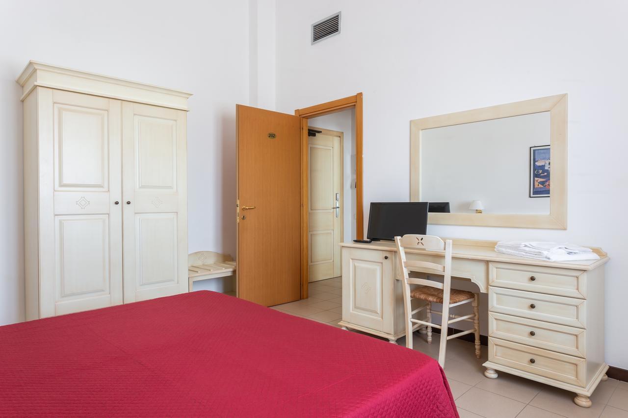 Rodia Inn Oristano Exterior photo